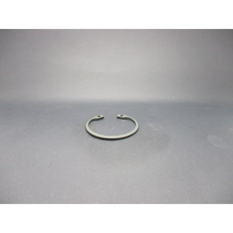 Circlips Intérieur Acier Brut 44mm