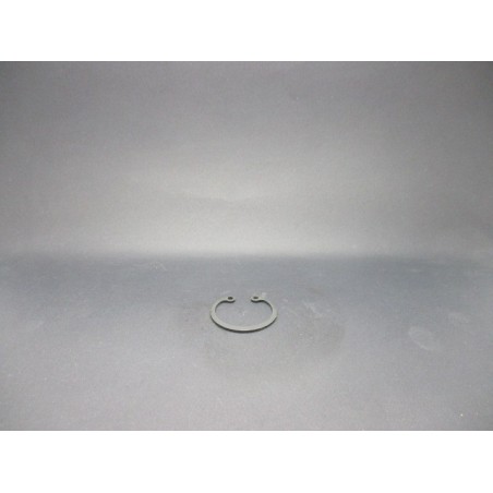 Circlips Intérieur Acier Brut 31mm