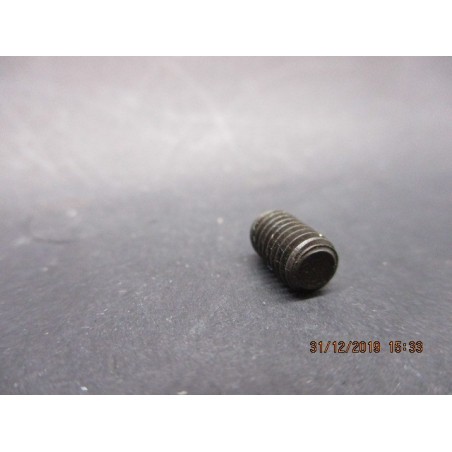 Vis STHC Bout Plat Acier Brut 10.9 5x8