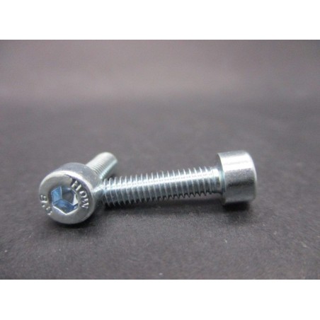 Vis CHC Din 912 Classe 8.8 Acier Zingué 4x16