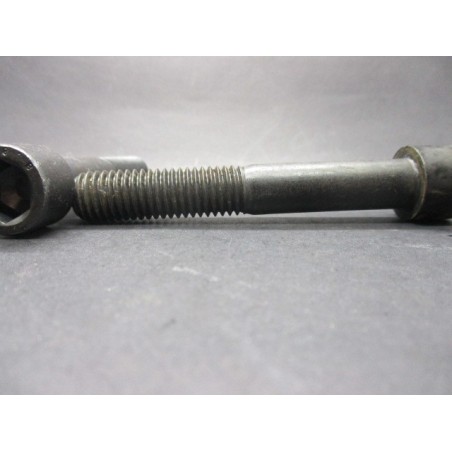 Vis CHC Din 912 Classe 8.8 Acier Brut 14x90