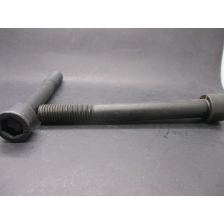 Vis CHC Din 912 Classe 8.8 Acier Brut 16x140