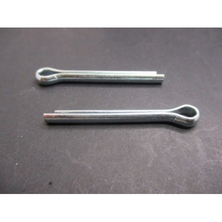 Goupille fendue acier zingué 4 X 30